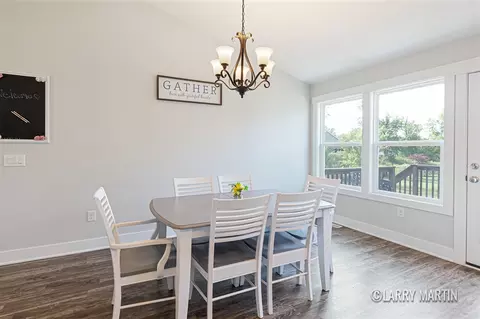 Dining - 11680 Everett, Allendale, MI 49401 photo 2 of 3