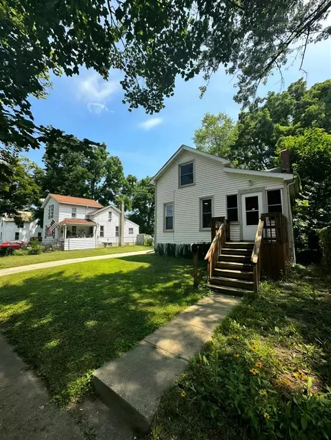 941 Whitney, Jackson, MI 49202