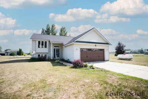 141 Dana, Sand Lake, MI 49343