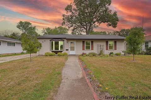 1456 Greenwich, Muskegon, MI 49441