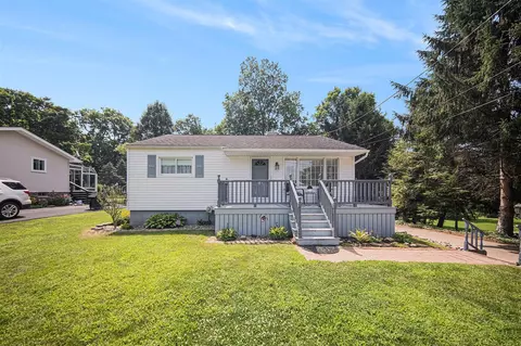 219 Auburn, Manchester, MI 48158