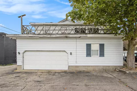 Exterior - 118 N Main, Three Rivers, MI 49093 photo 4 of 6