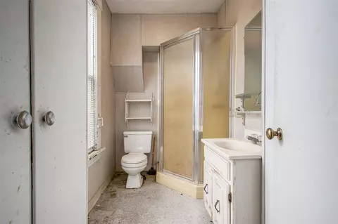 Bath - 118 N Main, Three Rivers, MI 49093 photo 4 of 4