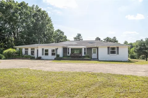 690 Lincoln, Otsego, MI 49078