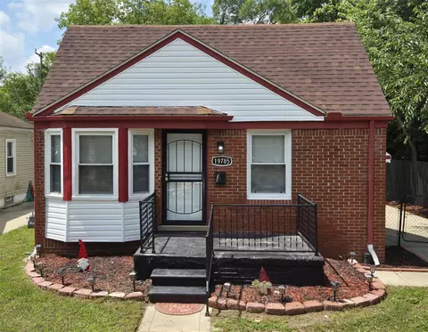19785 Chapel, Detroit, MI 48219