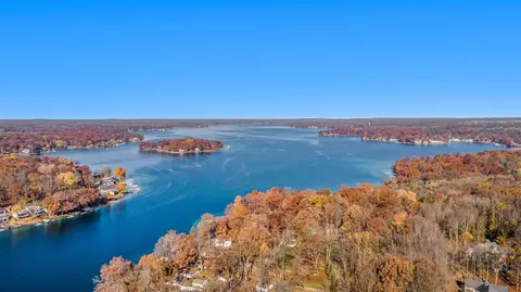 View/Area - 470 E Gull Lk, Augusta, MI 49012 photo 4 of 6