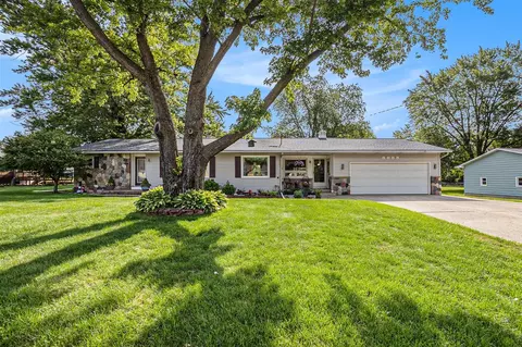 6964 Maple, Jenison, MI 49428