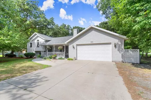 597 Michelle, Muskegon, MI 49442