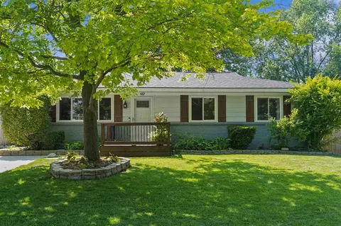 457 Parkside, Grand Rapids, MI 49534