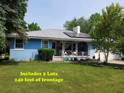 32538 Woodbrook, Wayne, MI 48184