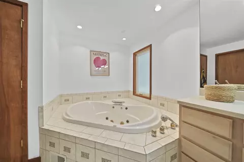 1360 W Kathmar, Jackson, MI 49203 photo 34