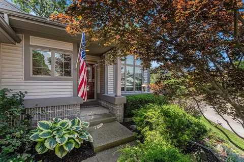 4174 Sabal Pointe, Grand Rapids, MI 49546