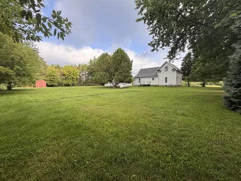 Exterior - 5607 W Stanton, Stanton, MI 48888 photo 6 of 9