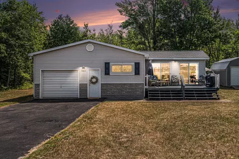 7063 E Sugar Grove Rd, Fountain, MI 49410