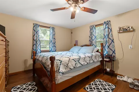 Bedroom - 23034 River Run, Mendon, MI 49072 photo 3 of 4