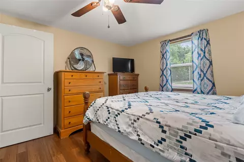 Bedroom - 23034 River Run, Mendon, MI 49072 photo 4 of 4