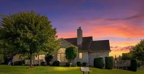4221 Reflections, Sterling Heights, MI 48314