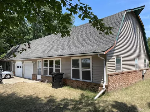 3935 Reinhardt, Stevensville, MI 49127