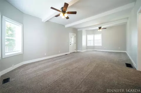 107 E Congress, Belding, MI 48809 photo 16