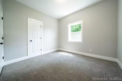 107 E Congress, Belding, MI 48809 photo 27