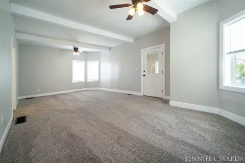 107 E Congress, Belding, MI 48809 photo 12