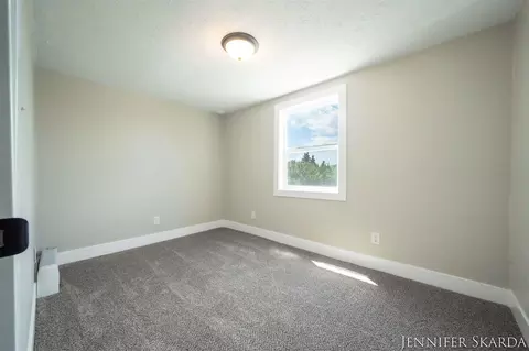 107 E Congress, Belding, MI 48809 photo 34