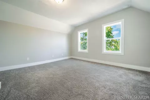 107 E Congress, Belding, MI 48809 photo 32