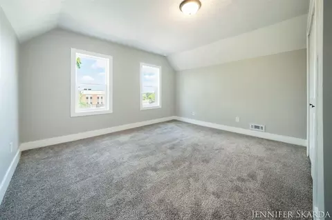 107 E Congress, Belding, MI 48809 photo 31