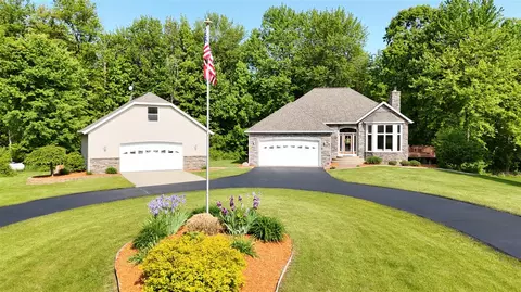 13025 Shaner, Cedar Springs, MI 49319