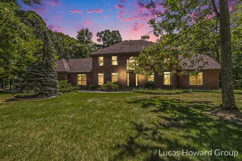 6400 Tammarron, Grand Rapids, MI 49546