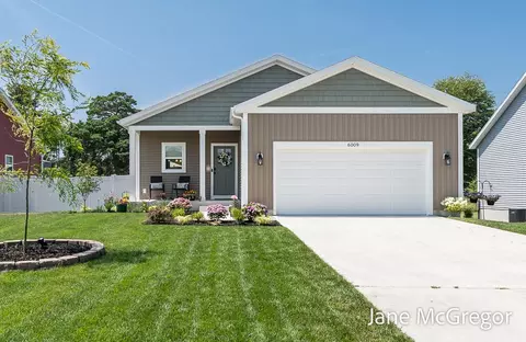 6009 N Bear Den, Muskegon, MI 49444