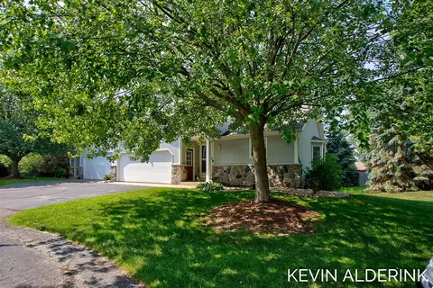 248 Carrington, Holland, MI 49423
