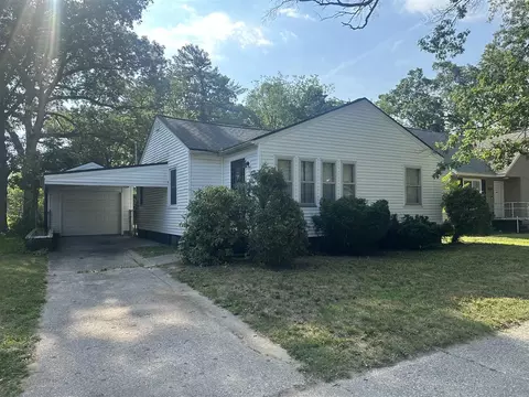 2532 Hoyt, Muskegon, MI 49444