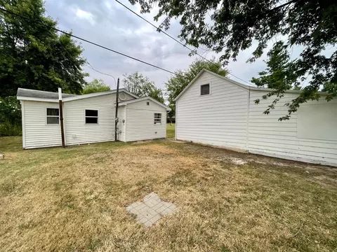 Exterior - 643 S Grant, Three Rivers, MI 49093 photo 6 of 10