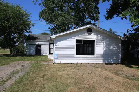 Exterior - 643 S Grant, Three Rivers, MI 49093 photo 3 of 10