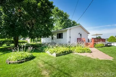4140 Janet, Dorr, MI 49323