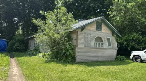 133 Harris, Battle Creek, MI 49037