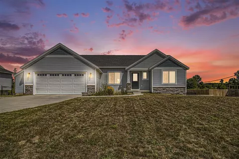 17876 Ritchie, Sand Lake, MI 49343