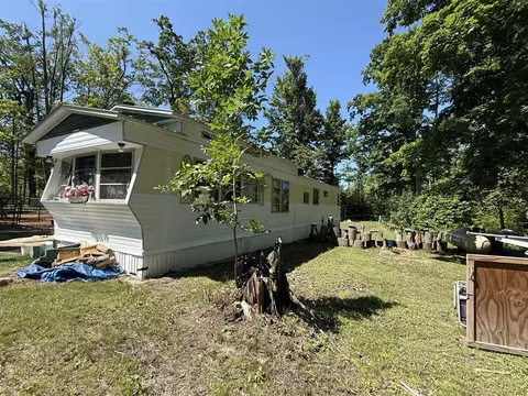 1810 Richard, Comins, MI 48619 photo 2