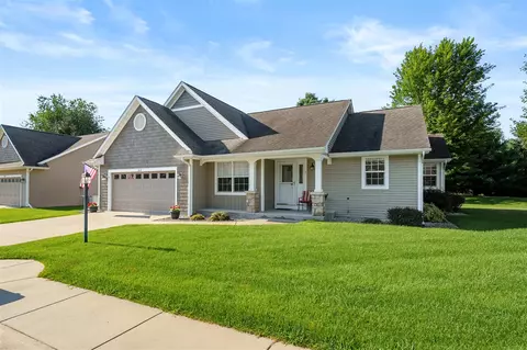 1012 Coral Spgs, Portage, MI 49002