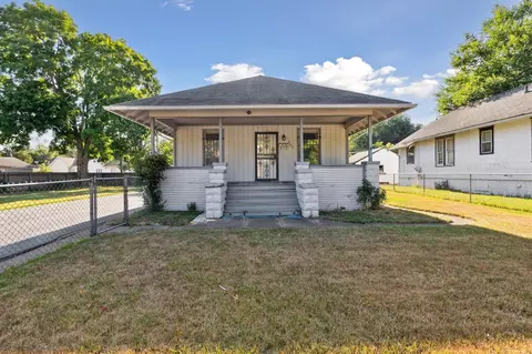 863 Colfax, Benton Harbor, MI 49022