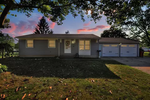 5105 Wallingford, Comstock Park, MI 49321