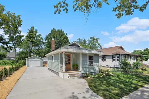 313 Lyon, South Haven, MI 49090