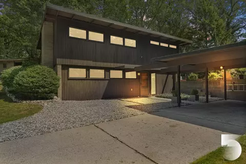 1174 Fuller, Grand Rapids, MI 49508