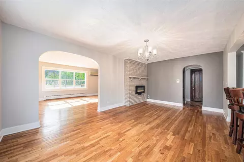 455 10th, Plainwell, MI 49080 photo 9
