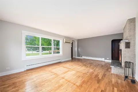 455 10th, Plainwell, MI 49080 photo 5