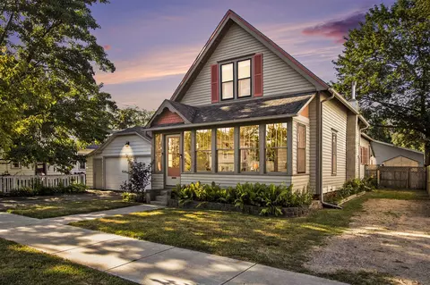 224 Superior, South Haven, MI 49090