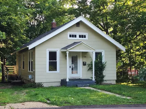 1709 Jefferson, Kalamazoo, MI 49007