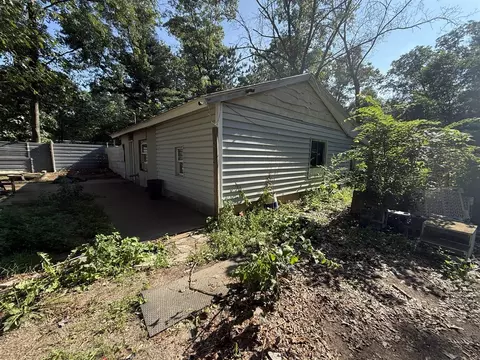 3646 S Dogwood, White Cloud, MI 49349