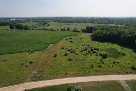 w waters edge, Scottville, MI 49454